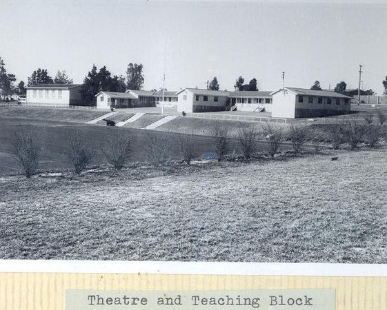 1970 302m Theatre, Teaching Block & Pde Grd Clisdell photo