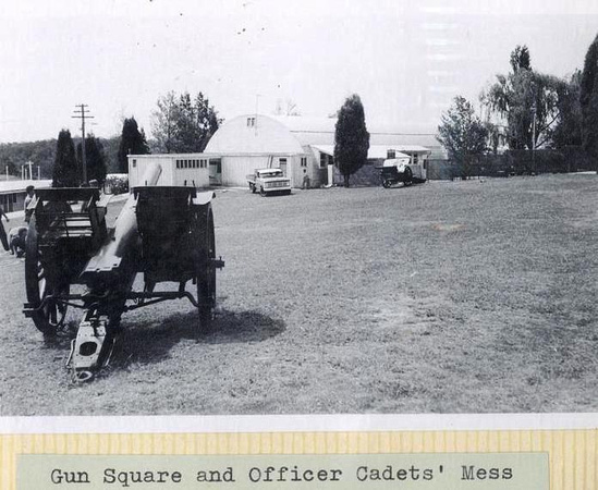 1970 302j Gun Square & Cadets Mess Clisdell photo