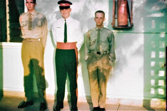 1966 460 Noel Haupt 8 Sect, Sgt Terry Bond 3 Pl, A Coy, OC J McIntosh 8 Sect Osborne photo