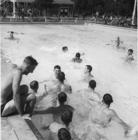 1967 365 RAAF Richmond Swimming Pool MHG photo