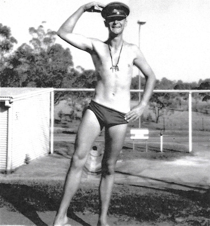 1968 425e OC Don McNaught Swimming Ready