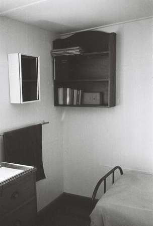 1969 320f Gratton's room Gratton photo 2