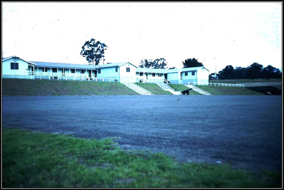 1967 201b Pde Grd Clay photo